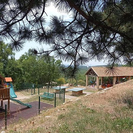 Maisonnette En Residence Avec Piscine Et Tennis Saint-Vallier-de-Thiey Екстер'єр фото