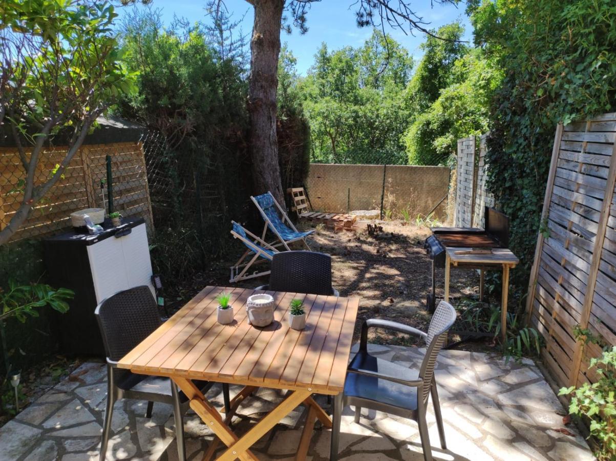 Maisonnette En Residence Avec Piscine Et Tennis Saint-Vallier-de-Thiey Екстер'єр фото