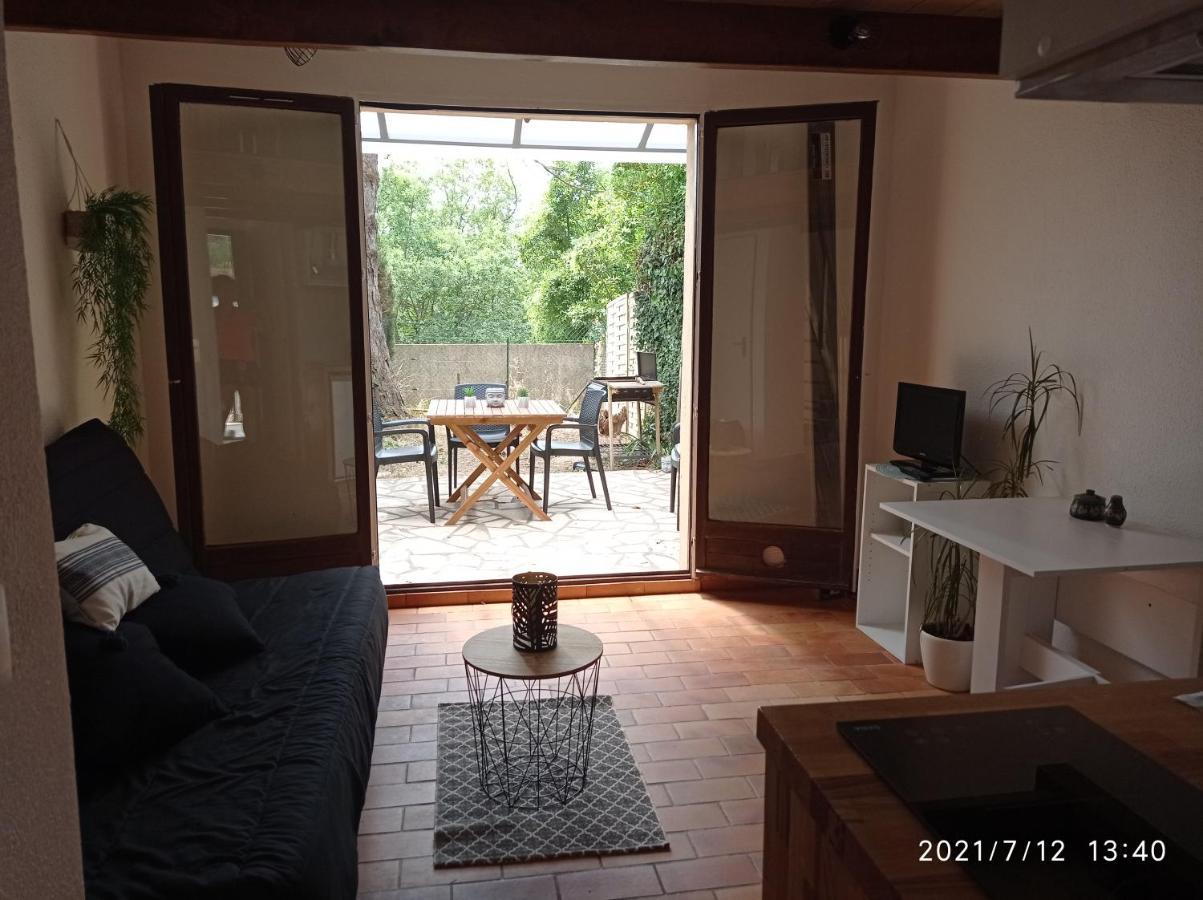 Maisonnette En Residence Avec Piscine Et Tennis Saint-Vallier-de-Thiey Екстер'єр фото