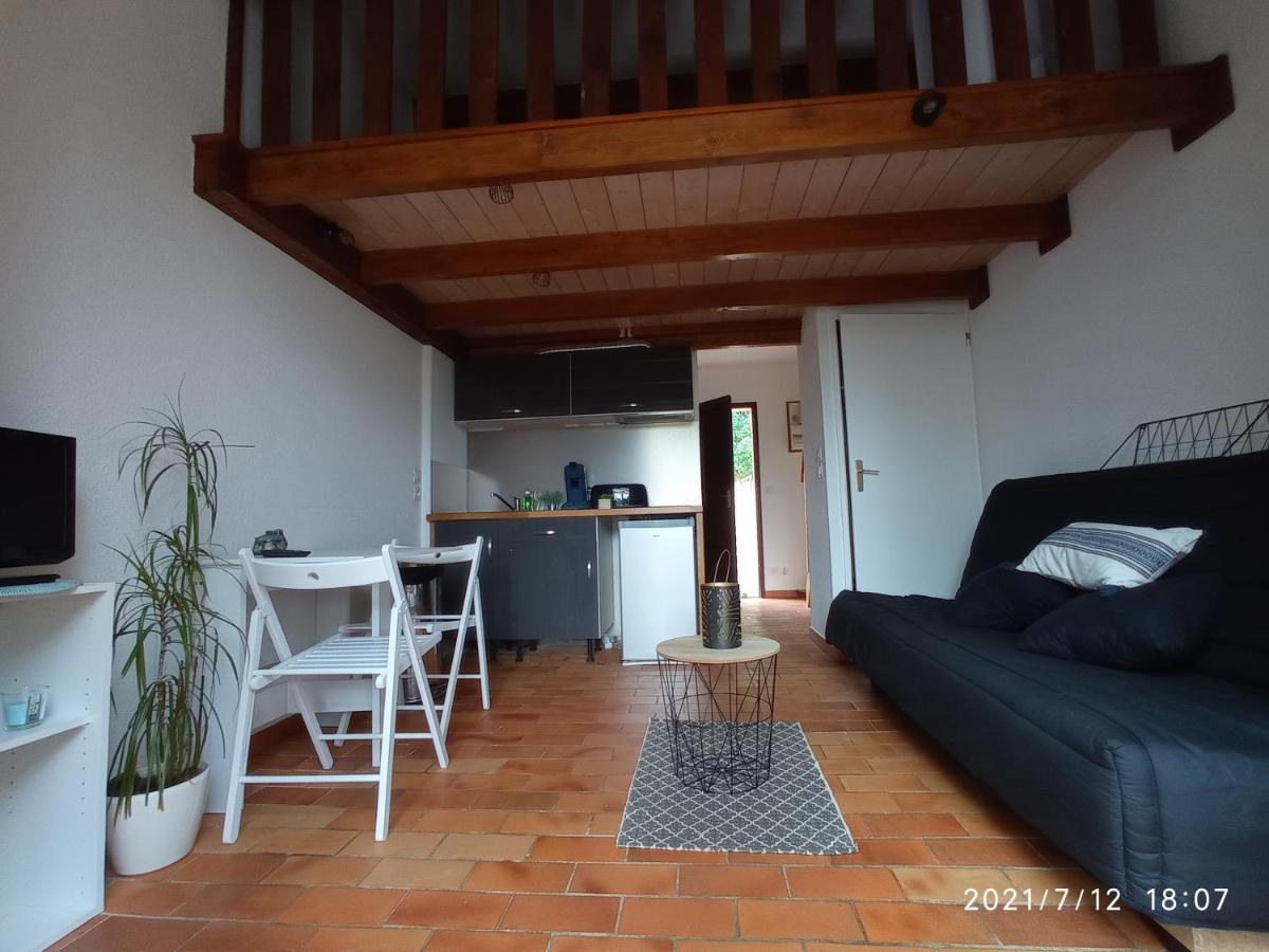 Maisonnette En Residence Avec Piscine Et Tennis Saint-Vallier-de-Thiey Екстер'єр фото