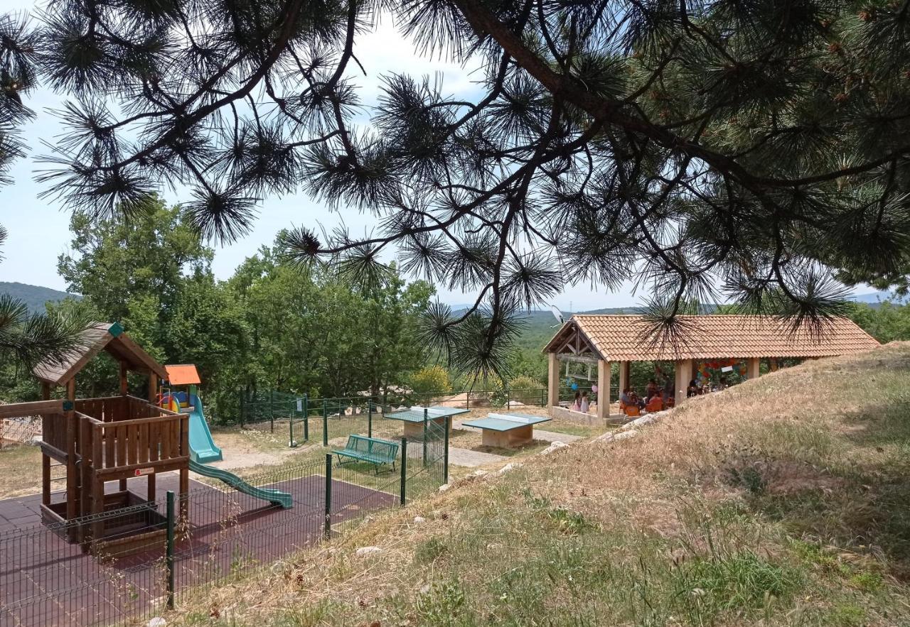 Maisonnette En Residence Avec Piscine Et Tennis Saint-Vallier-de-Thiey Екстер'єр фото